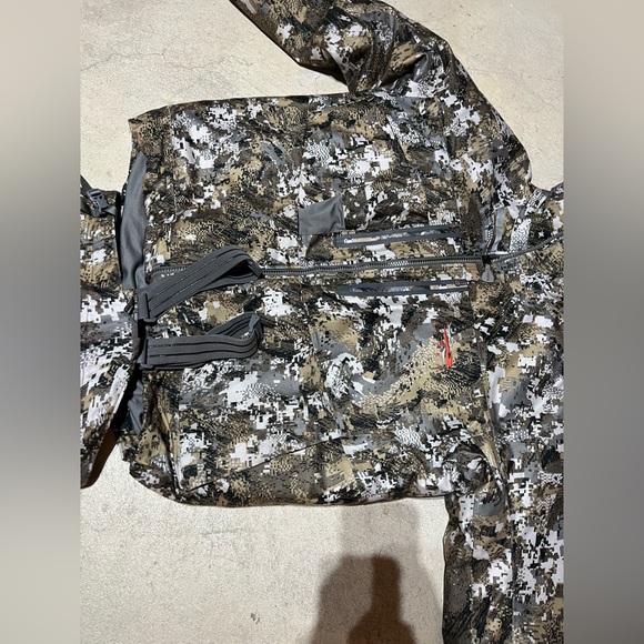 SITKA HUNTING SUIT - Picture 11 of 16